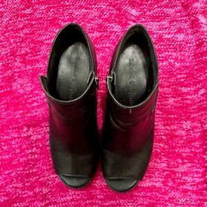 Timberland Peep-Toe Bootie Size 9